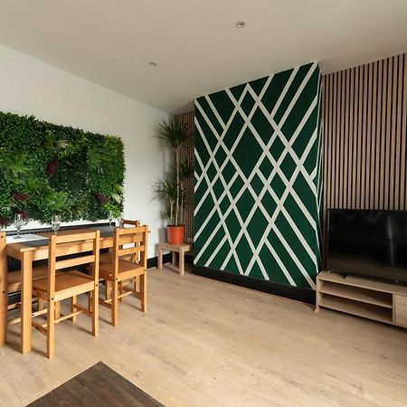 Lovely 2-Bed Apartment In Blackpool Secret House Luaran gambar